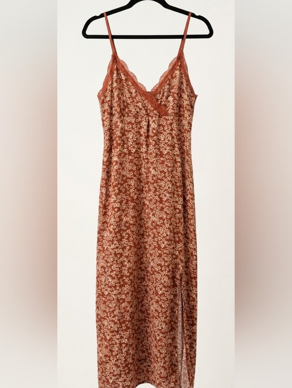 Floral Lace-Trim Maxi Dress in Rust with White Print